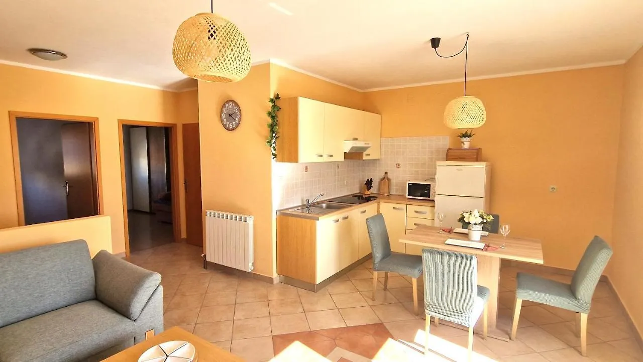 Apartments Ana & Ivan Krk Town Chorwacja